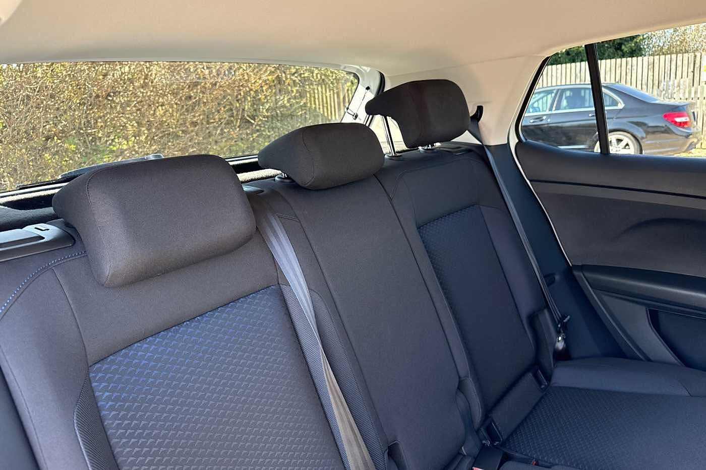 Volkswagen T-Cross 1.0 TSI (110ps) United Hatchback