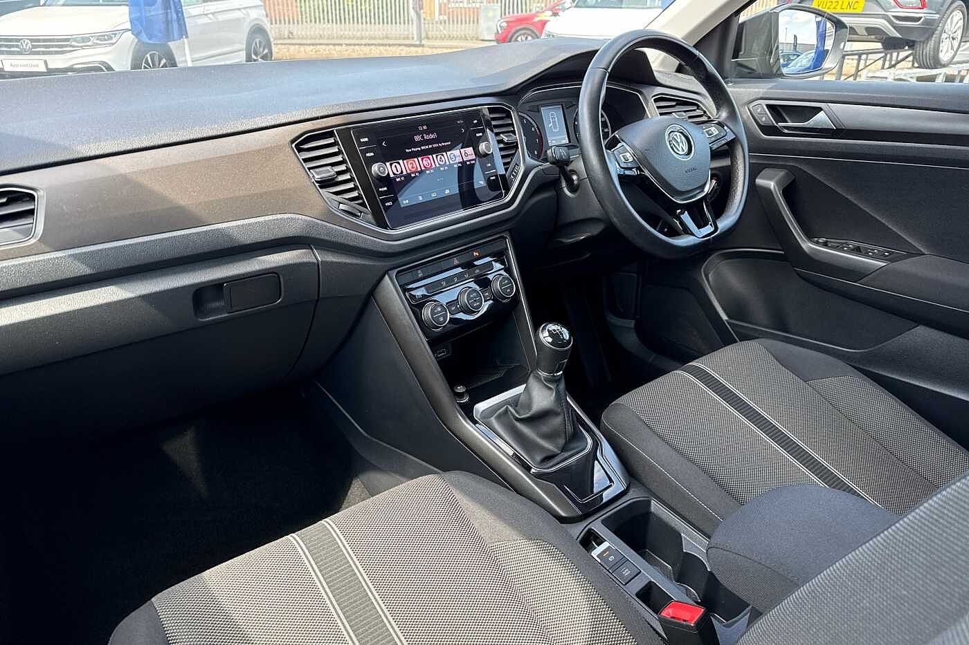 Volkswagen T-ROC 2017 1.5 TSI SE 150PS EVO