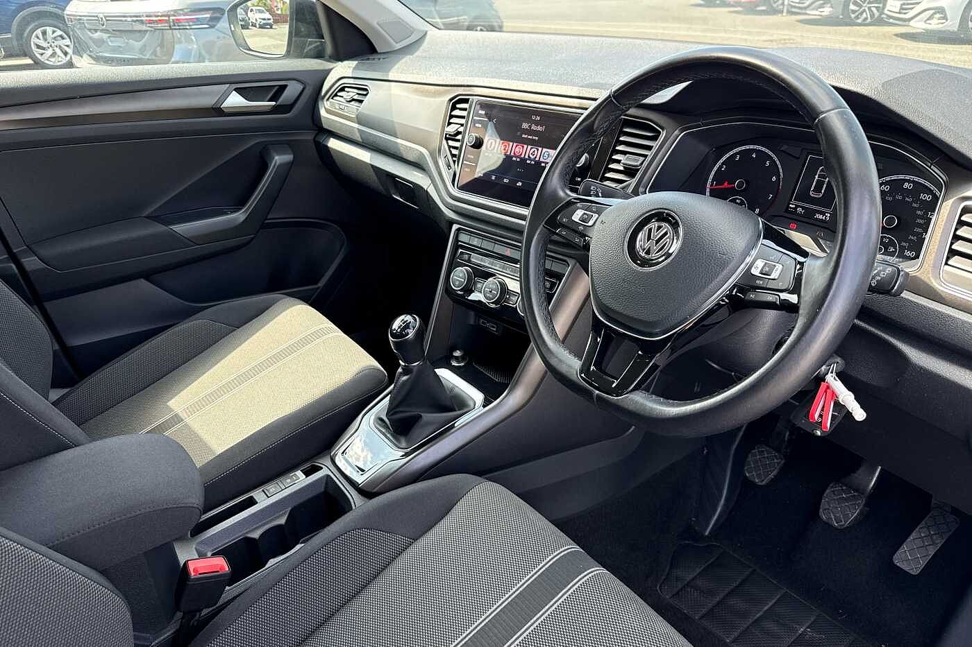 Volkswagen T-ROC 2017 1.5 TSI SE 150PS EVO