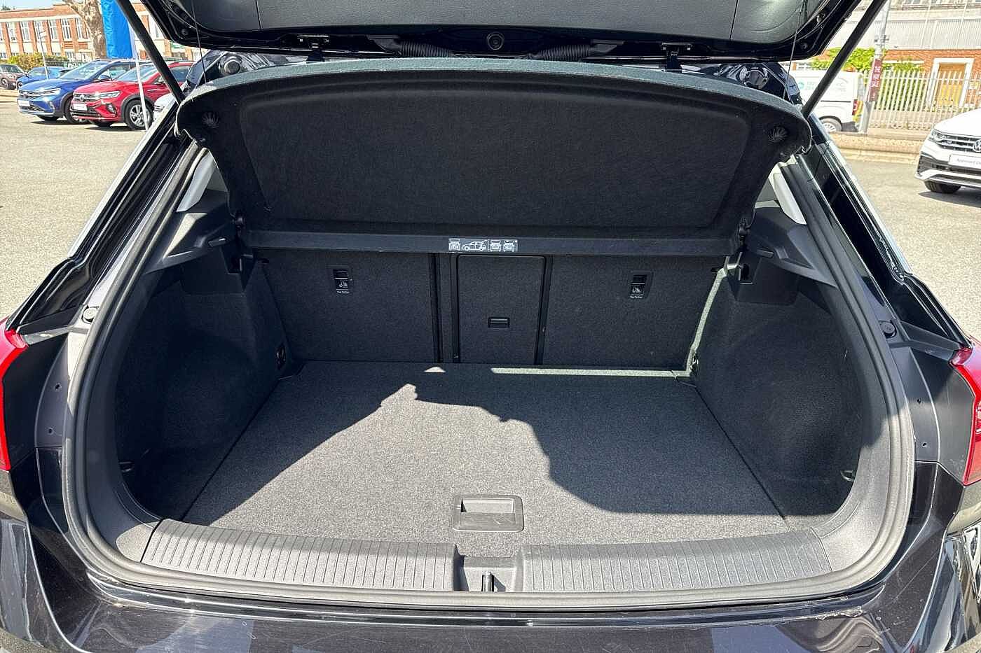 Volkswagen T-ROC 2017 1.5 TSI SE 150PS EVO