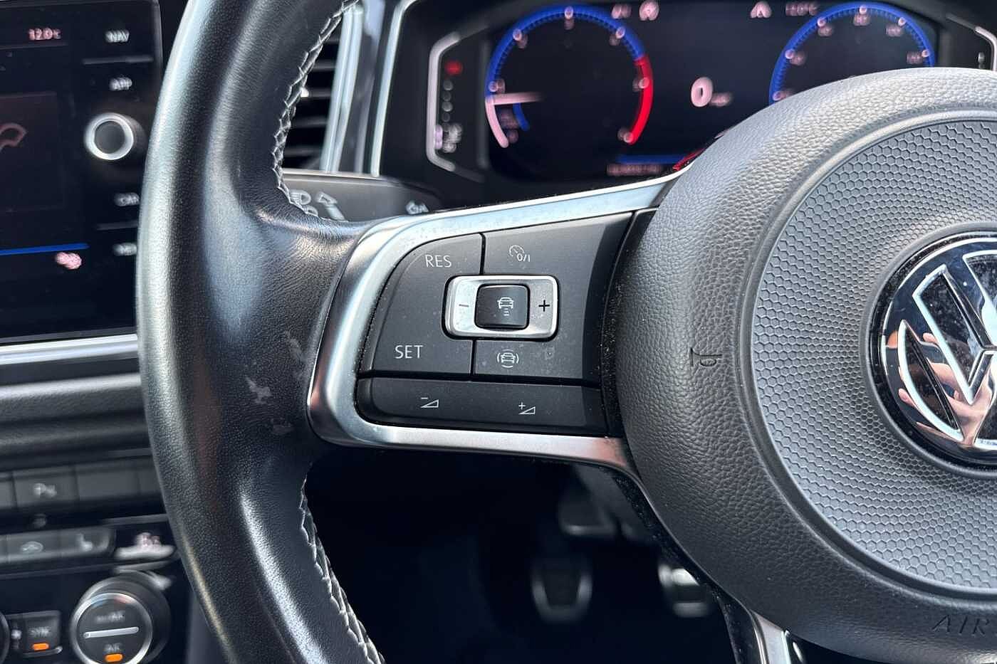 Volkswagen T-roc 2.0 TDI R Line 5dr
