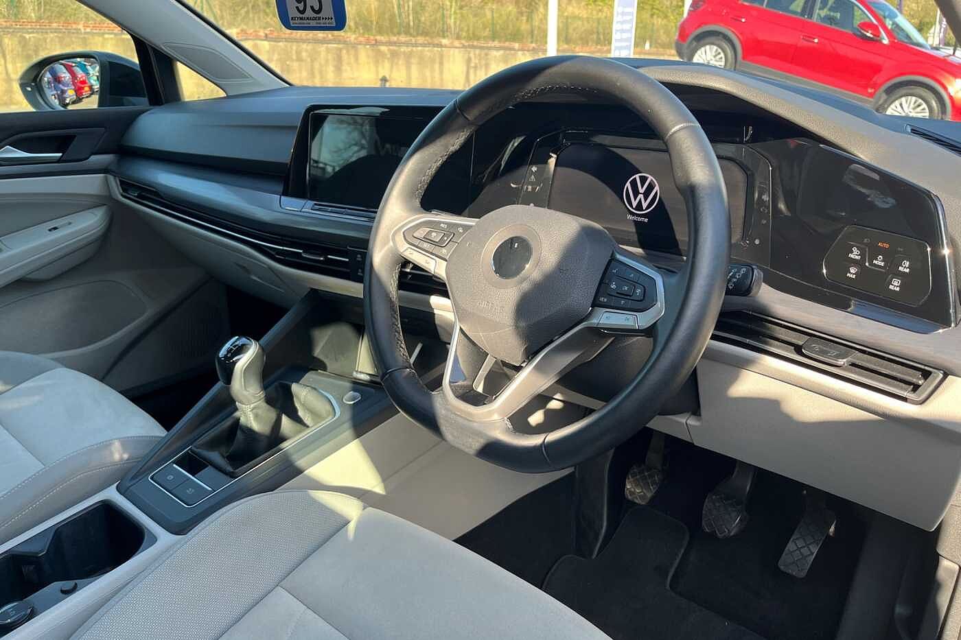 Volkswagen Golf MK8 Hatchback 5-Dr 1.5 TSI (130ps) Style EVO