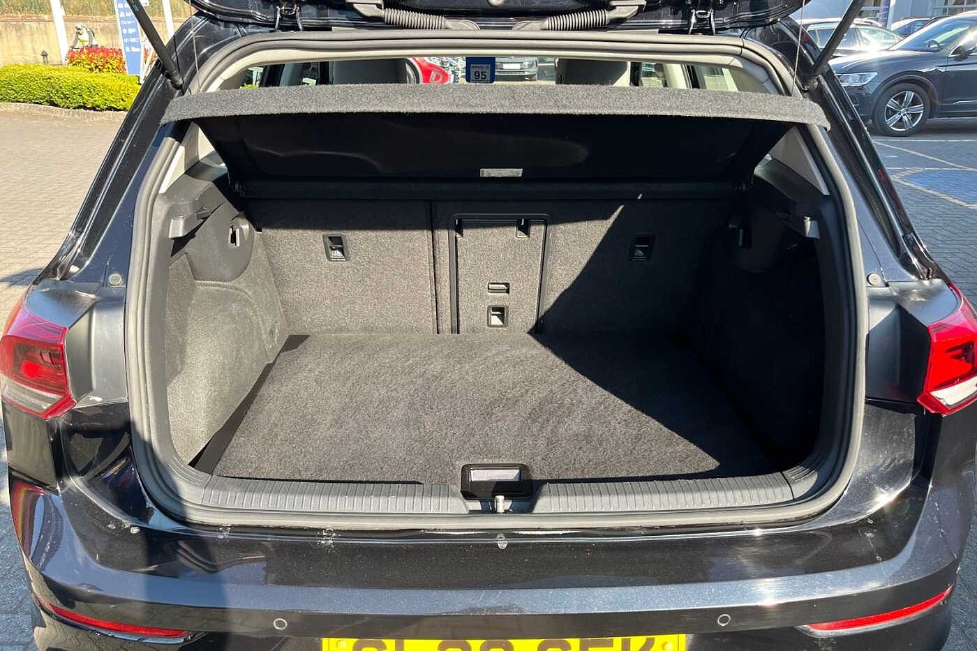 Volkswagen Golf MK8 Hatchback 5-Dr 1.5 TSI (130ps) Style EVO