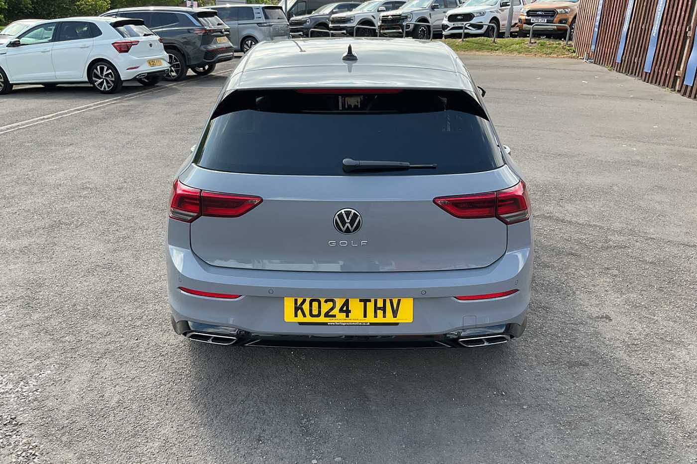 Volkswagen Golf MK8 Hatchback 5-Dr 1.5 TSI (150ps) R-Line EVO