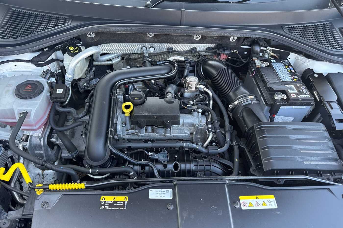 Volkswagen T-ROC Mark 1 Facelift (2022) 1.0 TSI Style 110PS