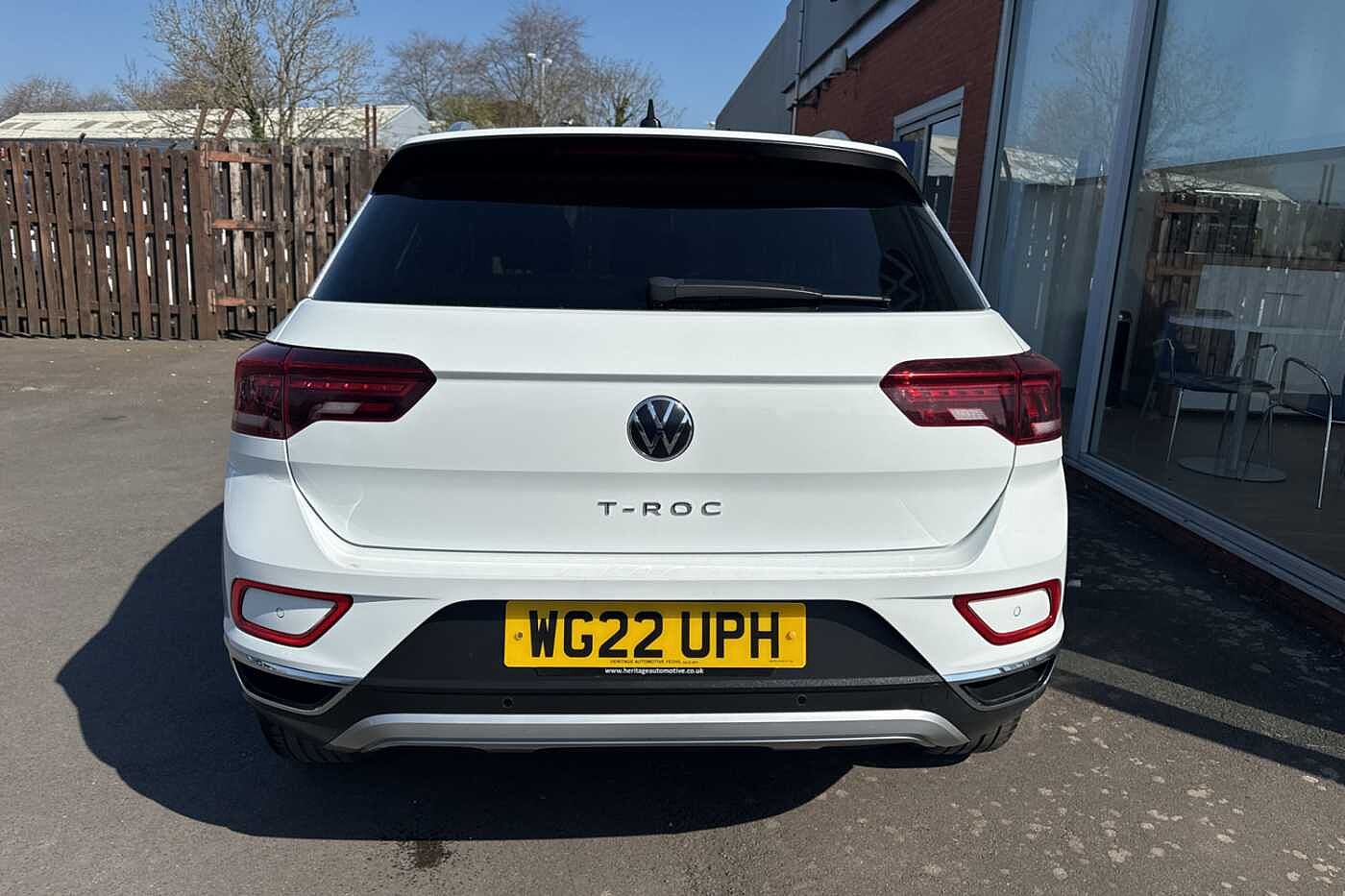 Volkswagen T-ROC Mark 1 Facelift (2022) 1.0 TSI Style 110PS