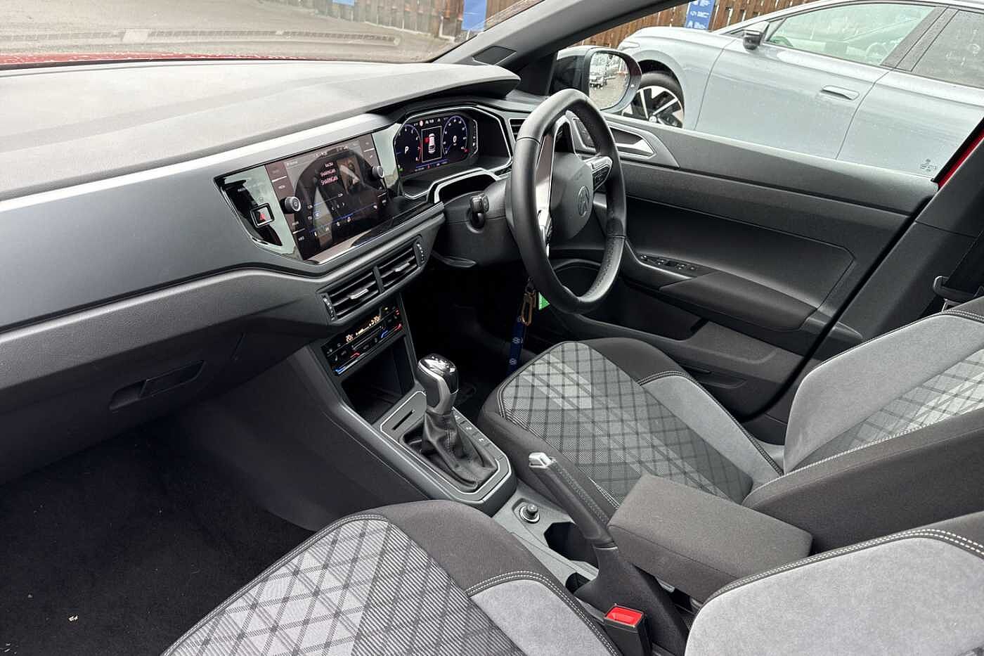Volkswagen Taigo 1.5 TSI (150ps) R-Line DSG