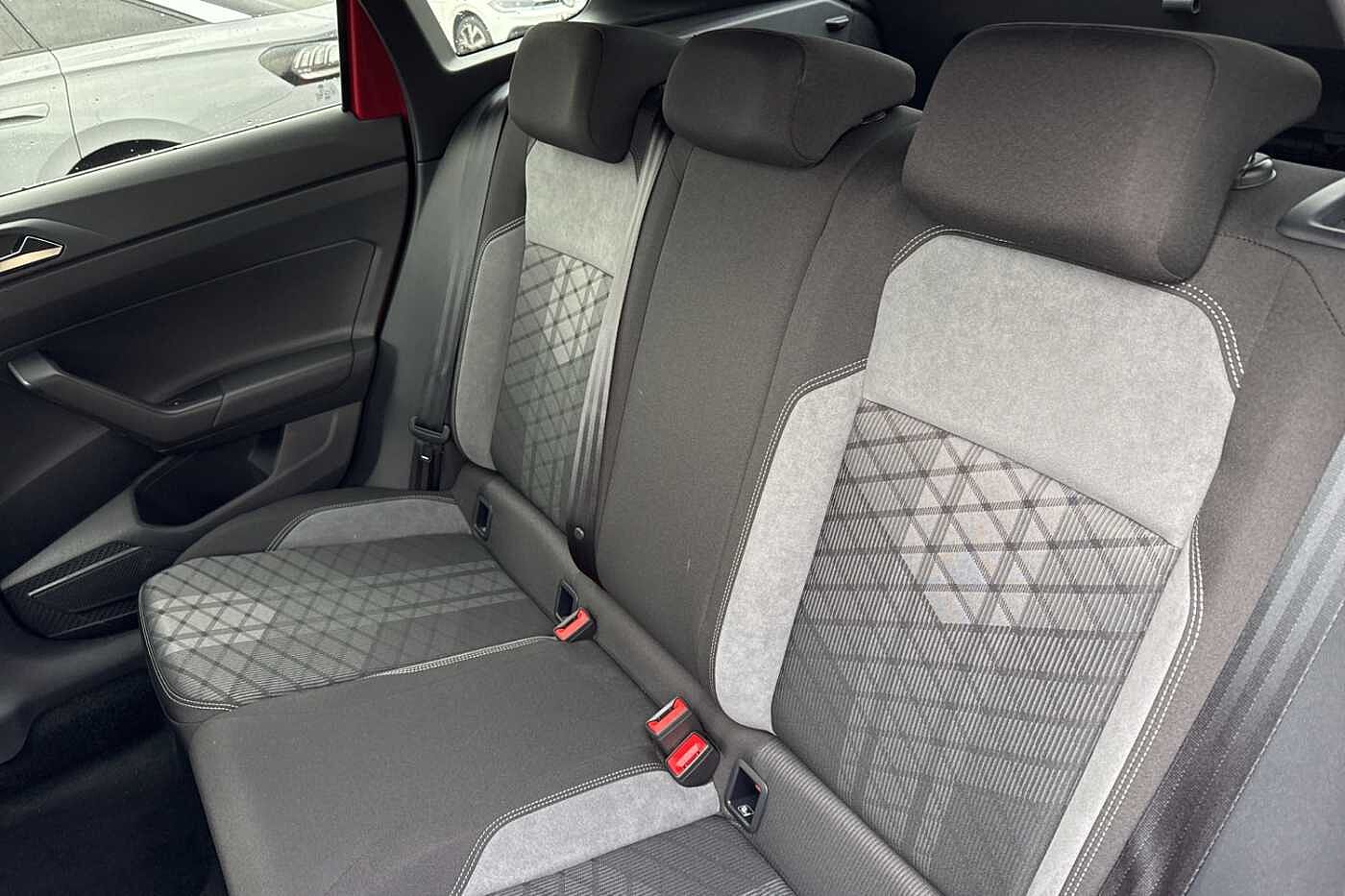 Volkswagen Taigo 1.5 TSI (150ps) R-Line DSG