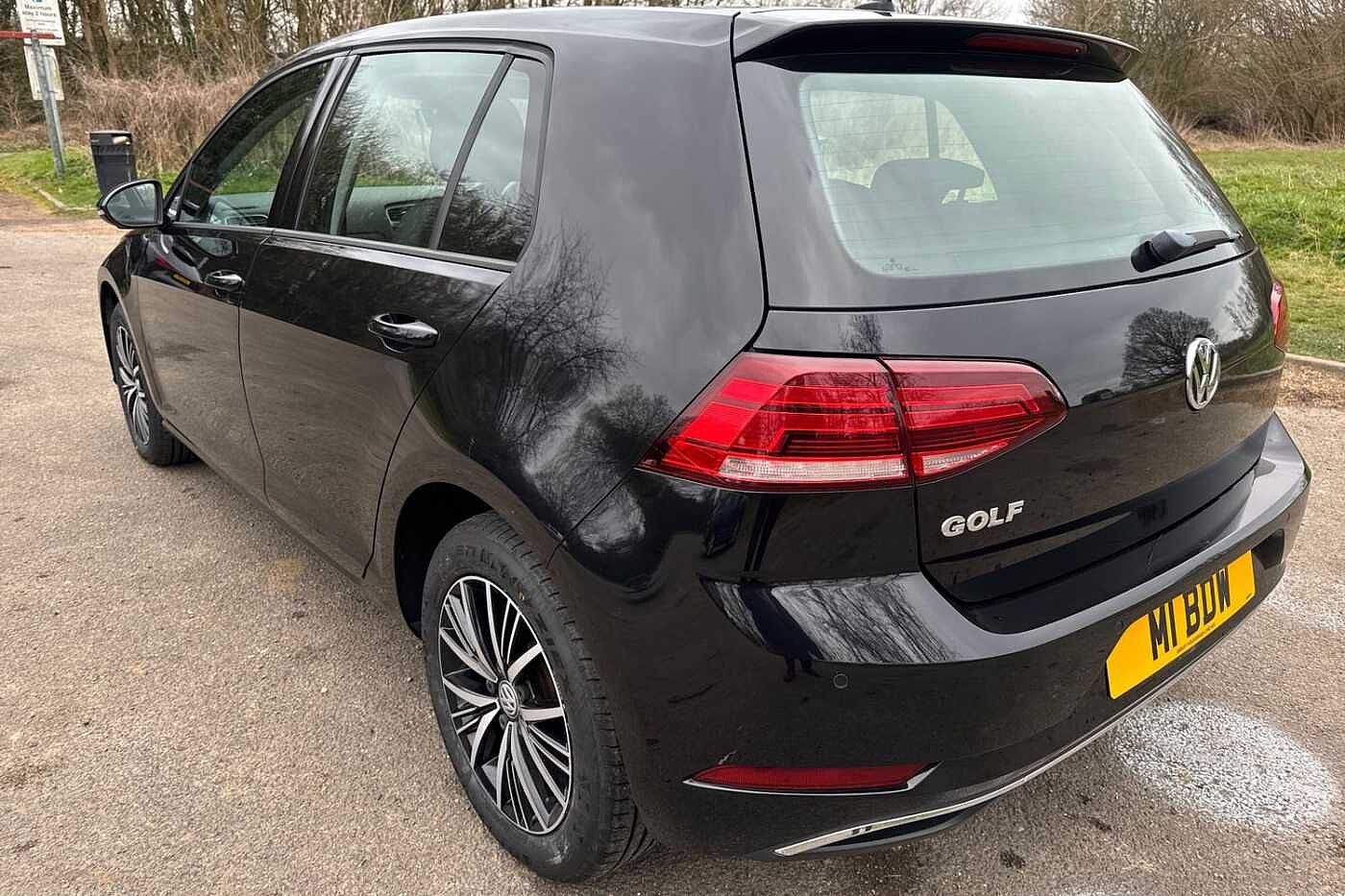 Volkswagen Golf 1.0 TSI SE Hatchback 5dr Petrol DSG Euro 6 (s/s) (110 bhp)