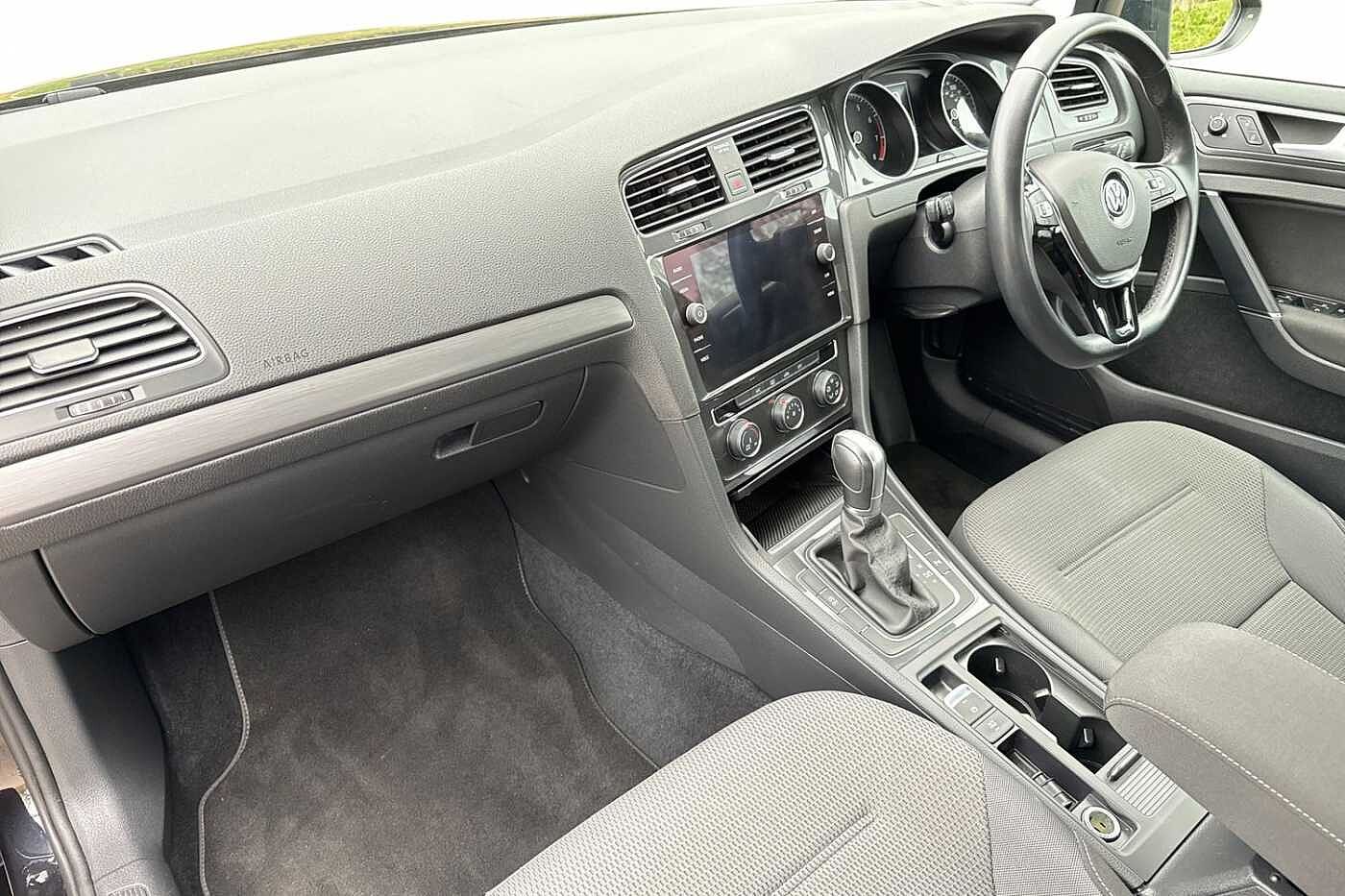 Volkswagen Golf 1.0 TSI SE Hatchback 5dr Petrol DSG Euro 6 (s/s) (110 bhp)