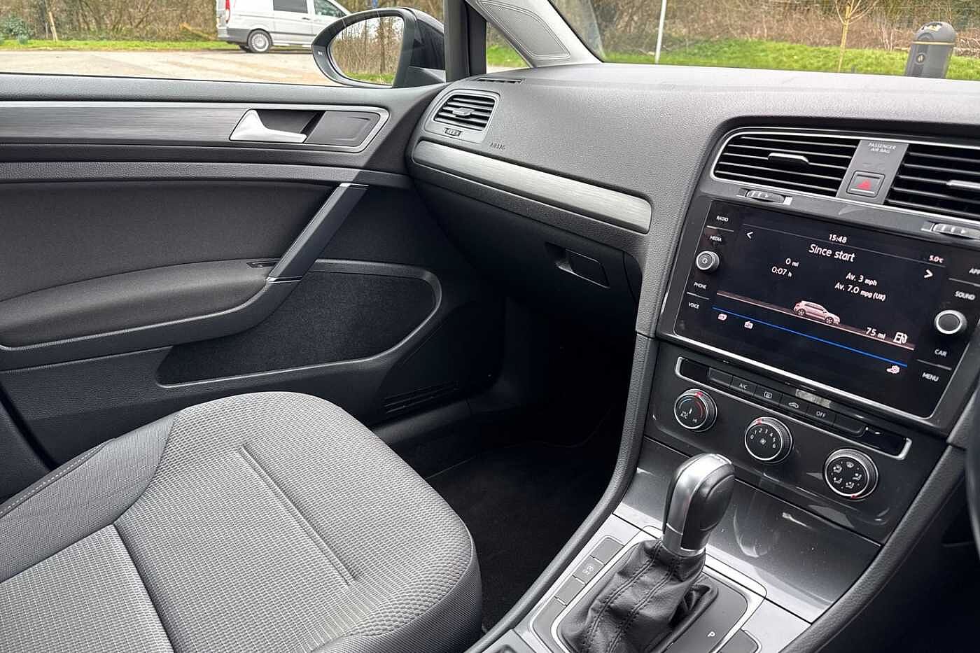 Volkswagen Golf 1.0 TSI SE Hatchback 5dr Petrol DSG Euro 6 (s/s) (110 bhp)