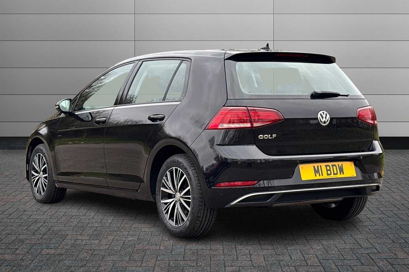 Volkswagen Golf 1.0 TSI SE Hatchback 5dr Petrol DSG Euro 6 (s/s) (110 bhp)