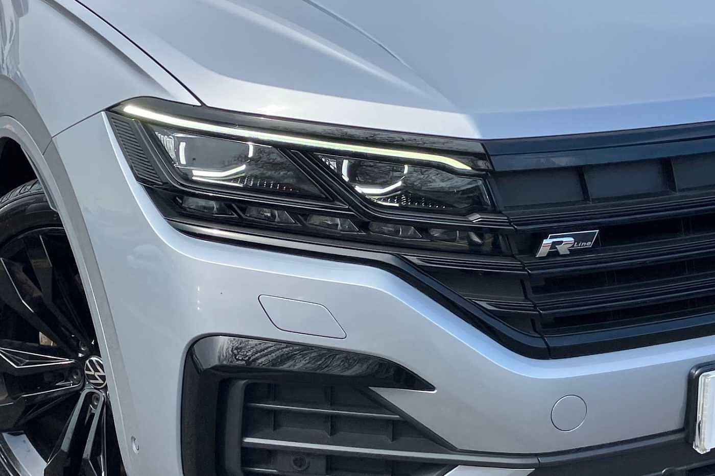 Volkswagen Touareg V6 Black Edition 3.0 TDI 286PS 4MOTION 8-speed Auto Tiptronic 5 Door