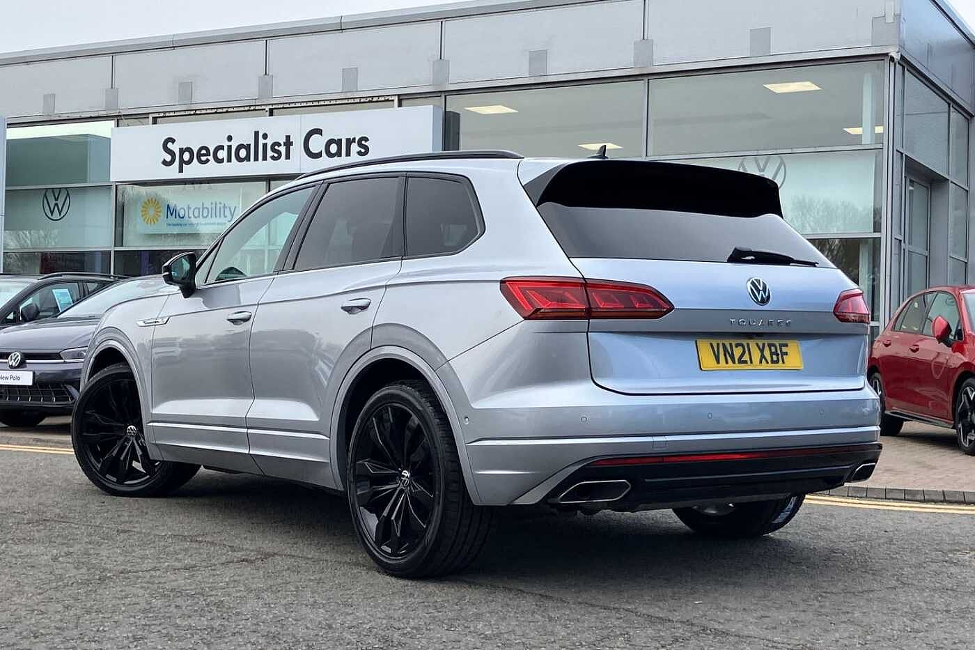 Volkswagen Touareg V6 Black Edition 3.0 TDI 286PS 4MOTION 8-speed Auto Tiptronic 5 Door