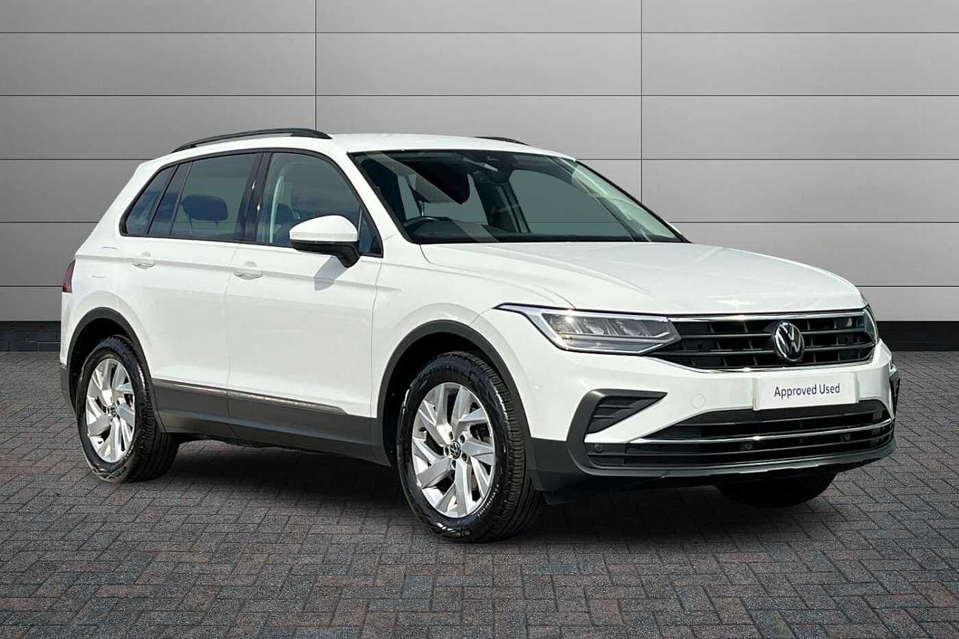 Volkswagen Tiguan 1.5 TSI Life SUV 5dr Petrol Manual Euro 6 150 ps - REAR CAMERA, HEATED SEATS, EL
